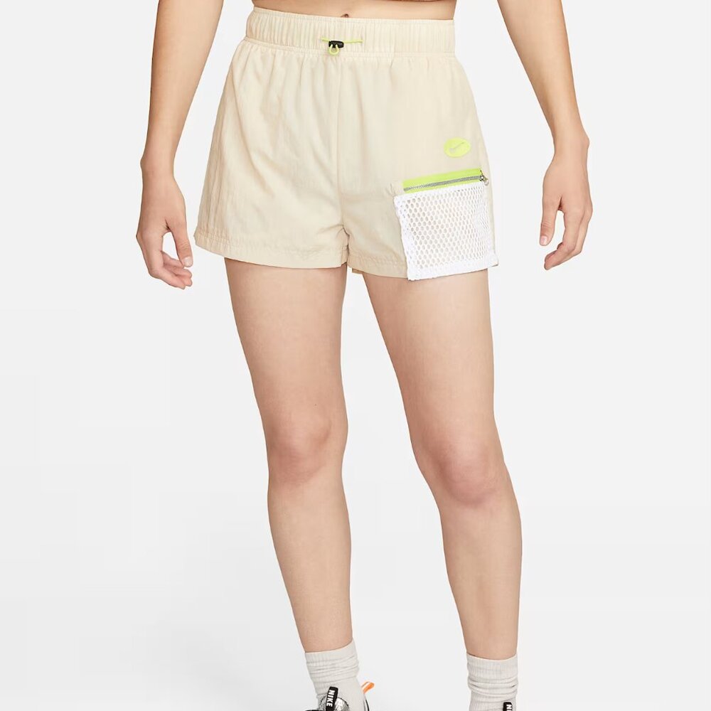 Nike Sportswear Icon Clash Women's High-Rise Woven Shorts Size Large